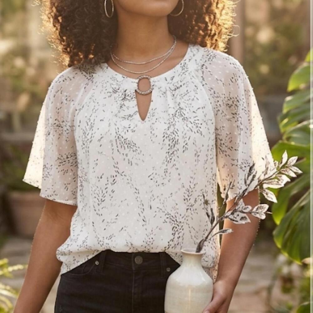 Midnight Garden Swiss Dot Flutter Sleeve Top Enchanted Flora O-Ring Keyhole Blou